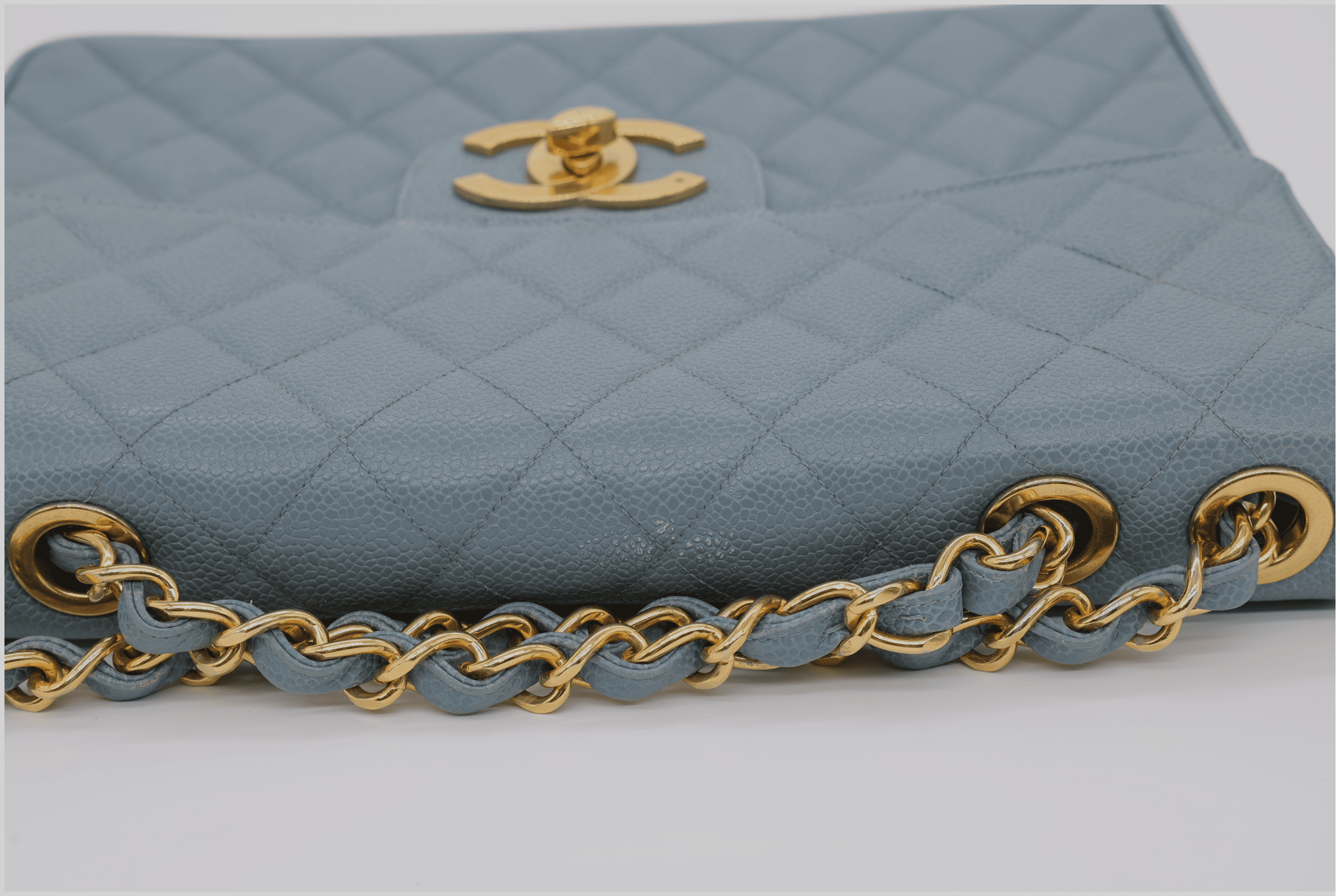 Sourcing request hero background